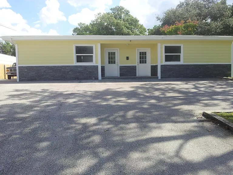 205 S Lincoln Ave #BACK — Photo 1