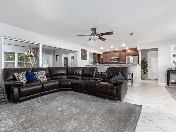 5th image of 2280 Blackwood Dr