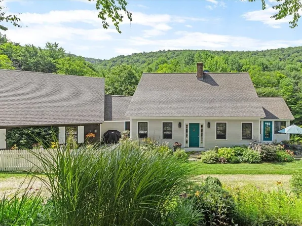 330 Tweed River Drive, Stockbridge, VT 05772