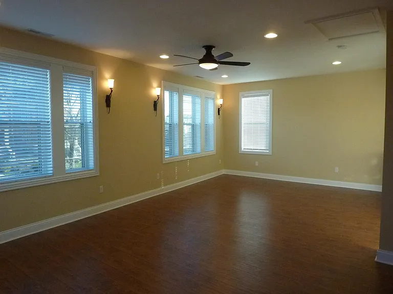 223 Fairfield Ave #3 — Photo 5