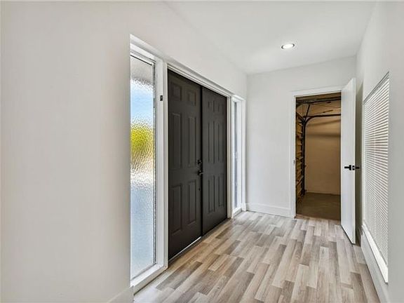 5th image of 5704 S Travelers Palm Ln