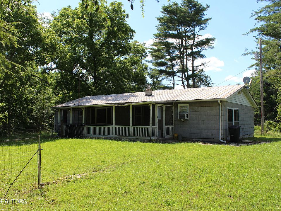 1st image of 704 Annadell Rd