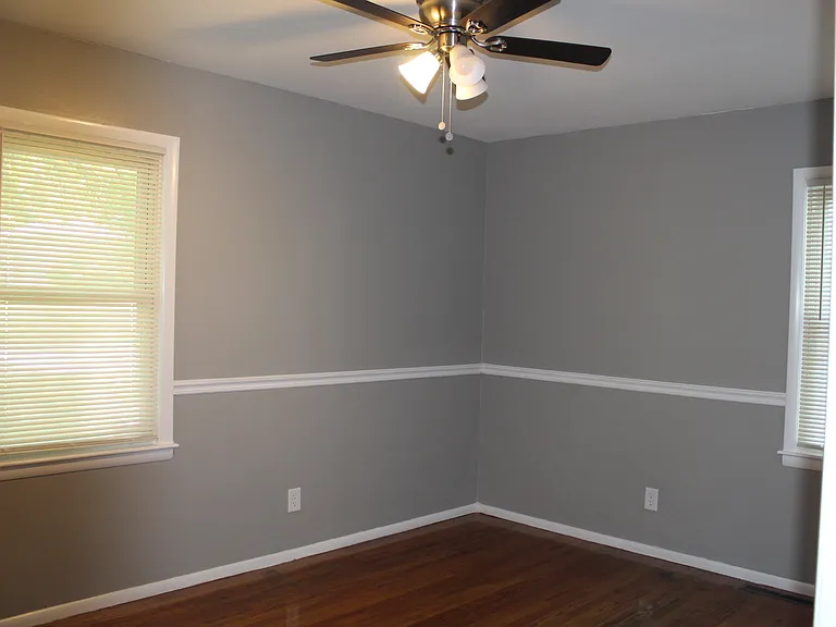 9310 Manchester Ave — Photo 5