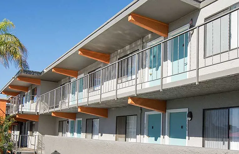 The Venue on Camelback Apartments — Photo 23
