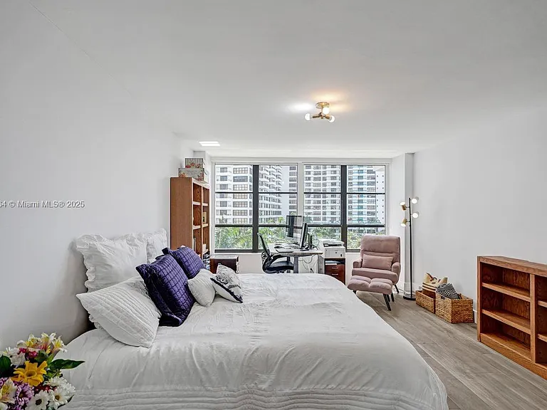 600 Three Islands Blvd — Photo 12