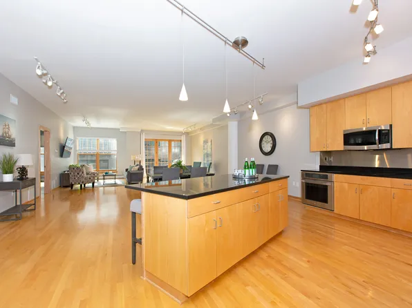 408 N 1st St #1, Minneapolis, MN 55401