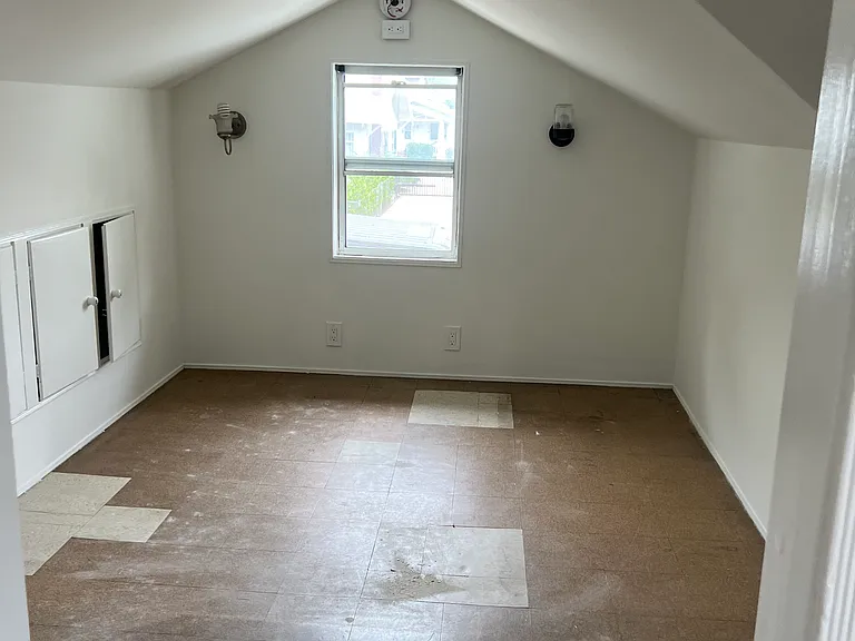 120 W Avenue 43 #122-1/2 — Photo 9