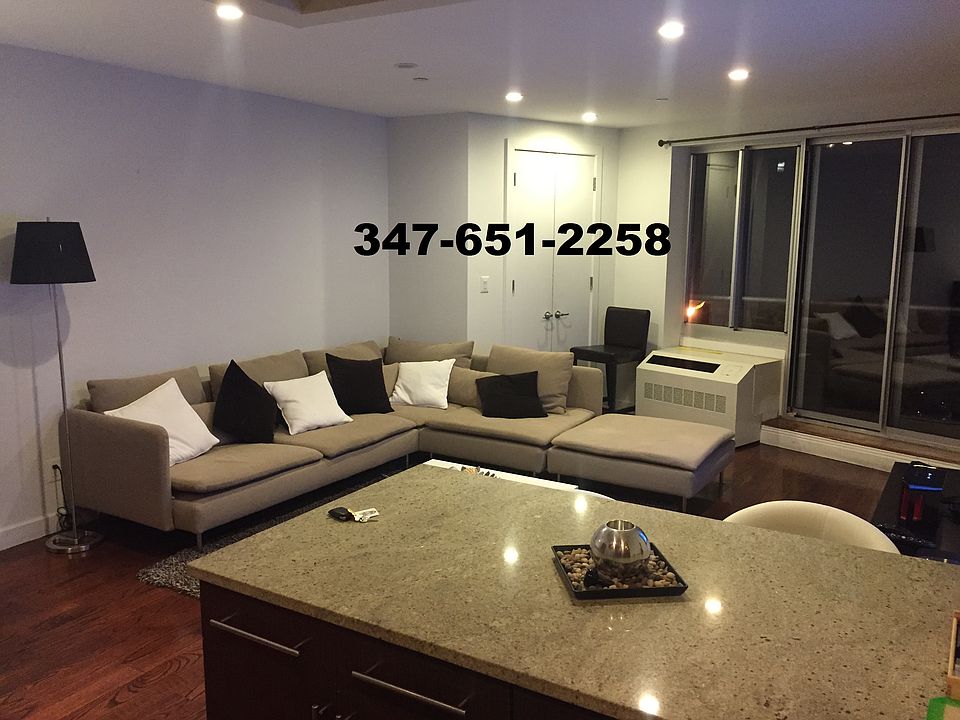 1st image of 211 27th Ave APT 4R