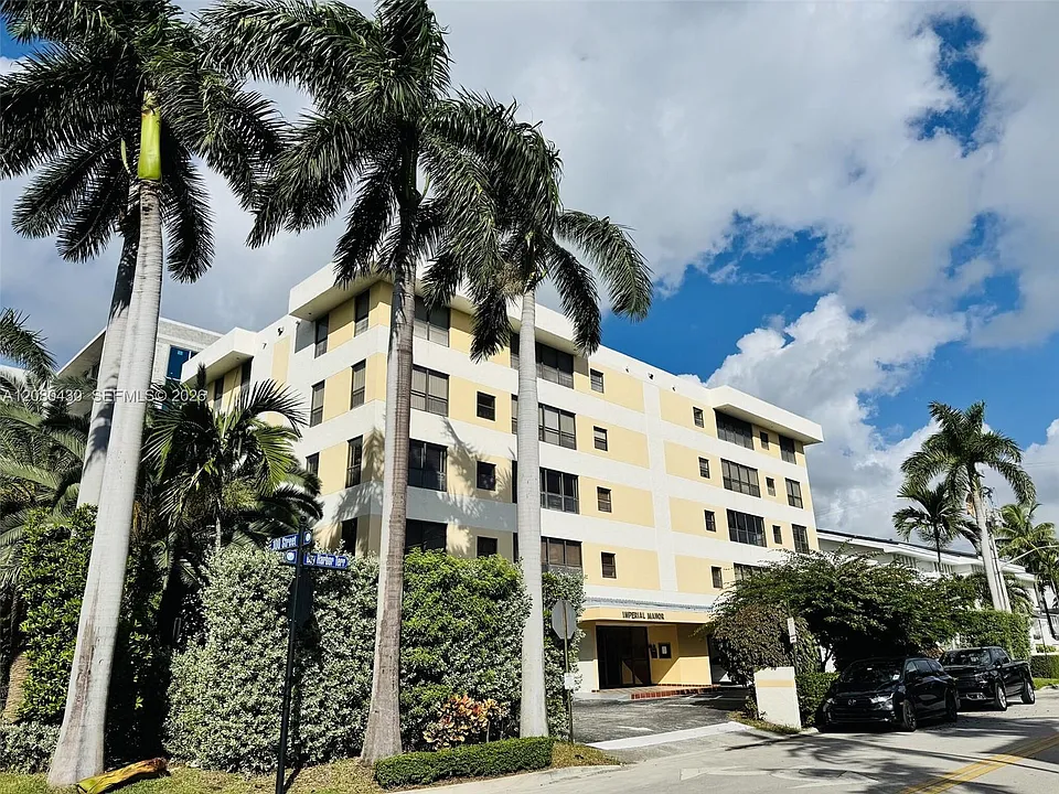 10000 Bay Harbor Ter #201A