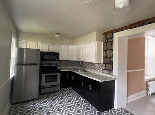 224 Forest Ave #11, Ambler, PA 19002