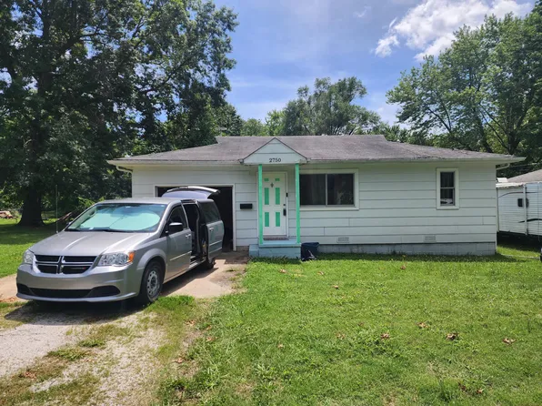 2750 W Walnut Street, Springfield, MO 65802