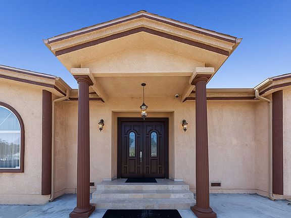 3rd image of 13102 Welby Way