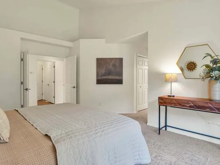 16605 NW Dublin Ct — Photo 14