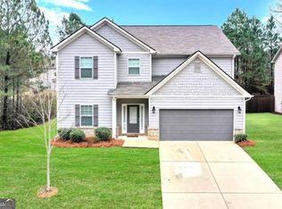 2135 Blueberry Ln, Conyers, GA 30013