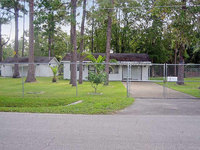 2nd image of 55640 Fern Rd