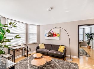 2135 Walnut St APT 603, Philadelphia, PA 19103