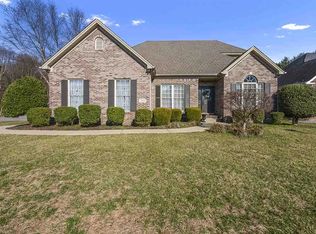 2606 Avondale Dr, Bowling Green, KY 42104