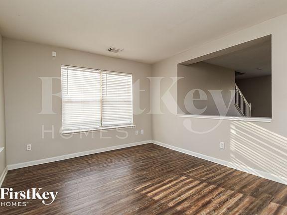 5th image of 8118 White Arbor Ct