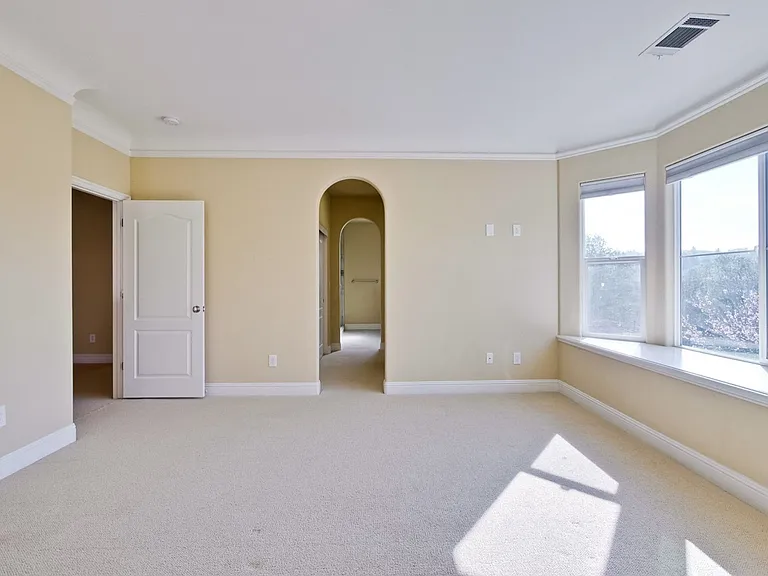 3027 Mousa Ct — Photo 46