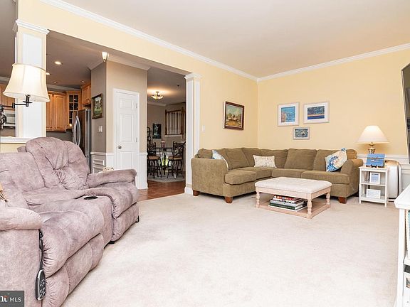4th image of 25008 S Pot Bunker Way #3701