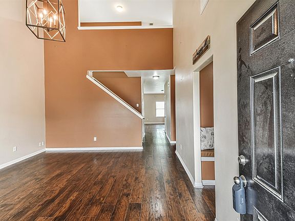 4th image of 21130 Molasses Meadow Ln