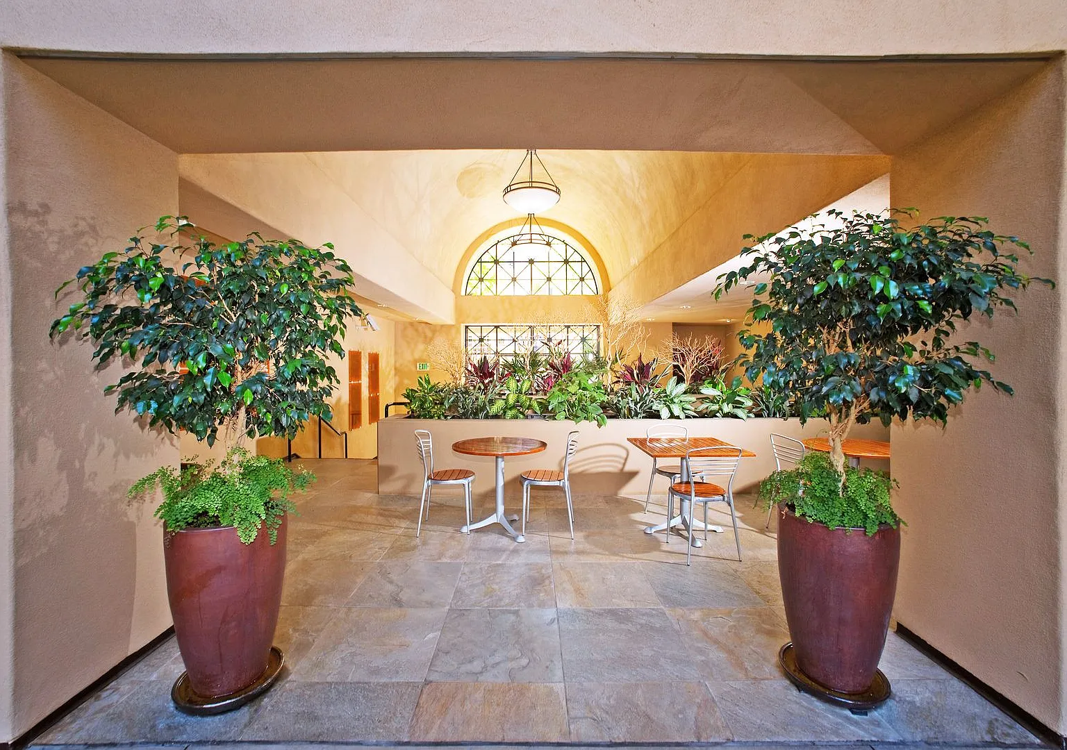 Expansive Marina District 2 Bedroom at City Walk! Small Pet OK! Available for Immediate Occupancy... — Photo 2