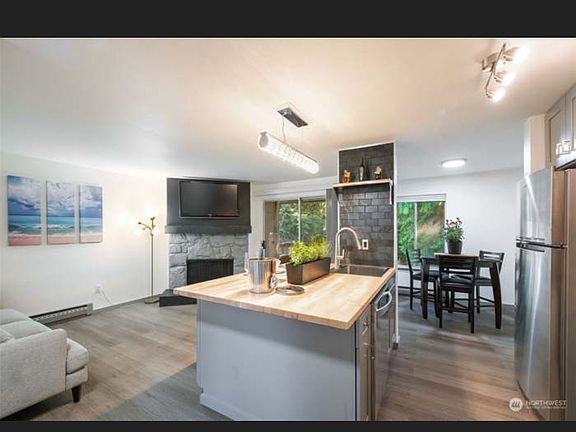 4th image of 17535 150th Ct SE Unit N9
