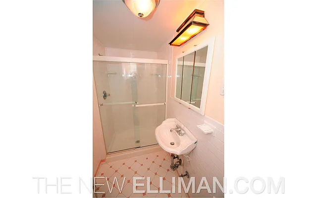 Rented by Douglas Elliman | media 44