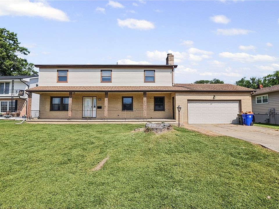 1st image of 2420 Ivy Ln