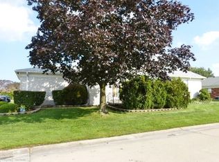 32110 Mark Adam Lange, Warren, MI 48093