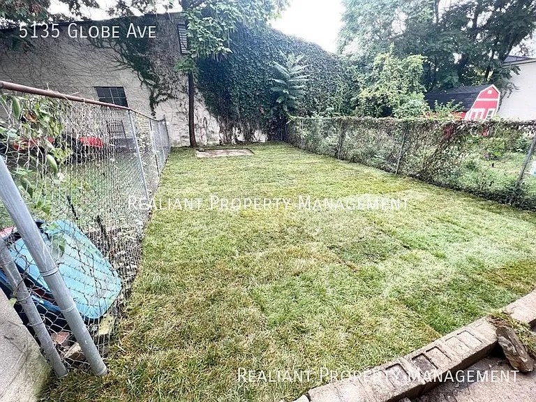 5135 Globe Ave — Photo 21