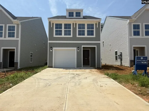 328 Tartan Rd, Hopkins, SC 29061