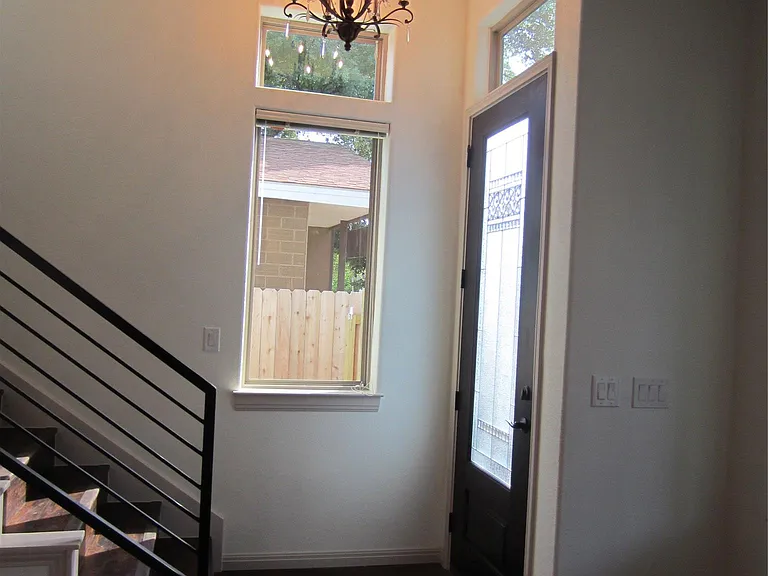 5305 Duval St #A — Photo 13