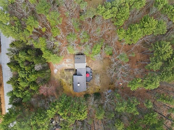 2nd image of 12 Rustic Acres Dr