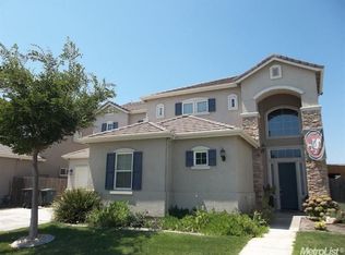 965 Bridgeport Ave, Livingston, CA