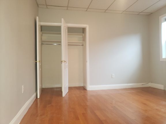 5th image of 2729 John F Kennedy Blvd #13E