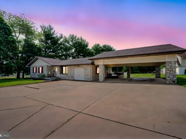 1140 Governor Lea Rd, Bear, DE 19701