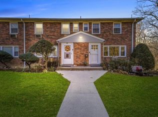 1668 Route 9 APT 10M, Wappingers Falls, NY 12590