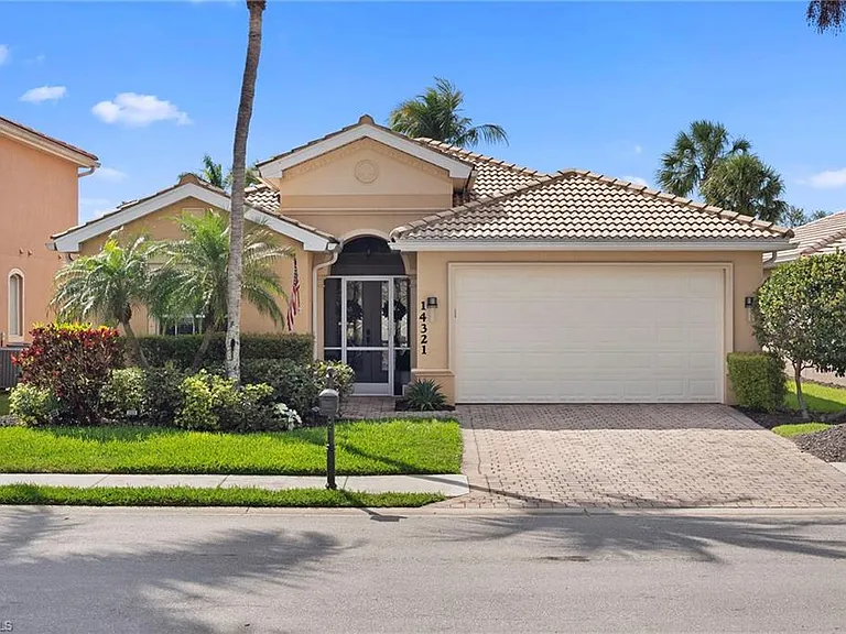 14321 Manchester Dr — Photo 2