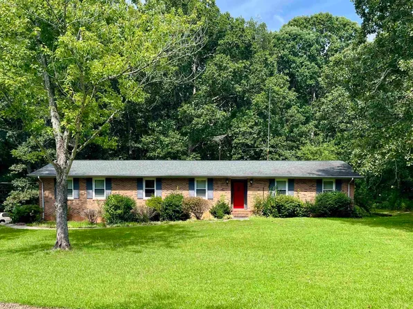 128 Bismark Dr, Pelzer, SC 29669