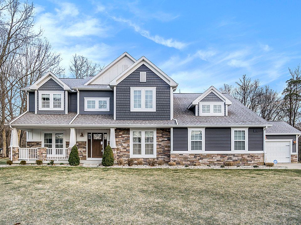 1st image of 7122 Breton Woods Ct