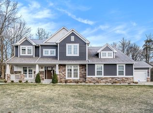 7122 Breton Woods Ct, Kalamazoo, MI 49009