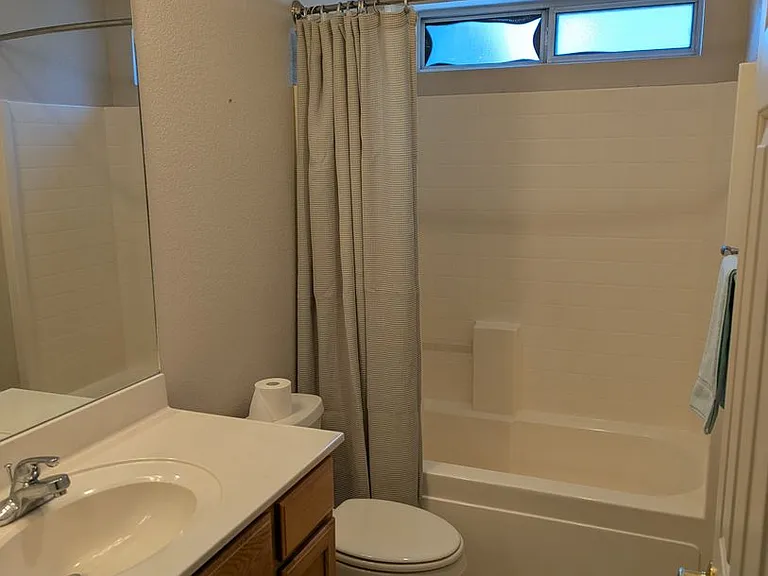 2088 S Thompson Loop — Photo 12