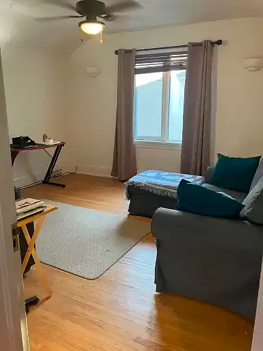 1 bed, 1.0 bath, 800 sqft, $1,200 — Photo 2
