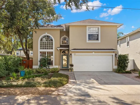 3220 W Oakellar Ave, Tampa, FL 33611