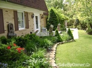 327 Misty Brook Ln, Altoona, PA 16601