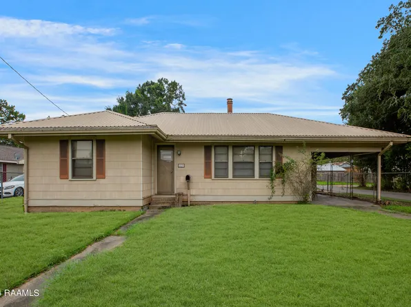 2039 W Main St, Jeanerette, LA 70544