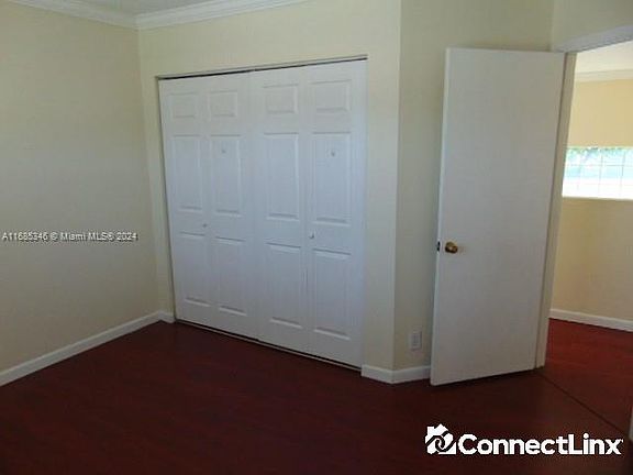 3rd image of 538 Clermont Ct
