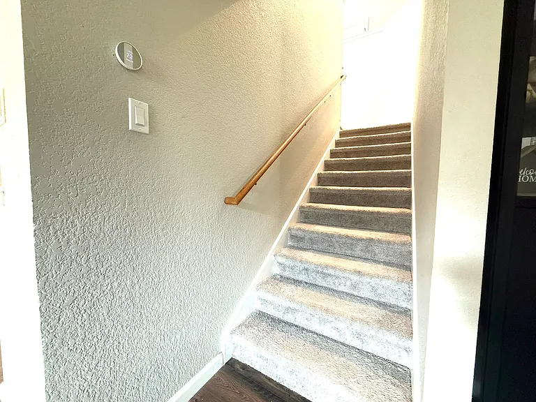 202 Paige Bnd — Photo 9