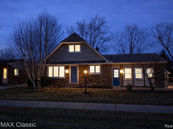2nd image of 44256 Proctor Rd